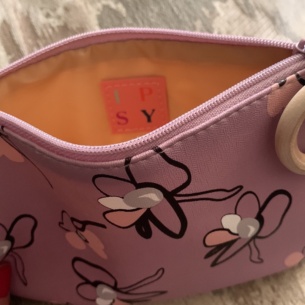 ipsy pouch - Picture 3 of 4